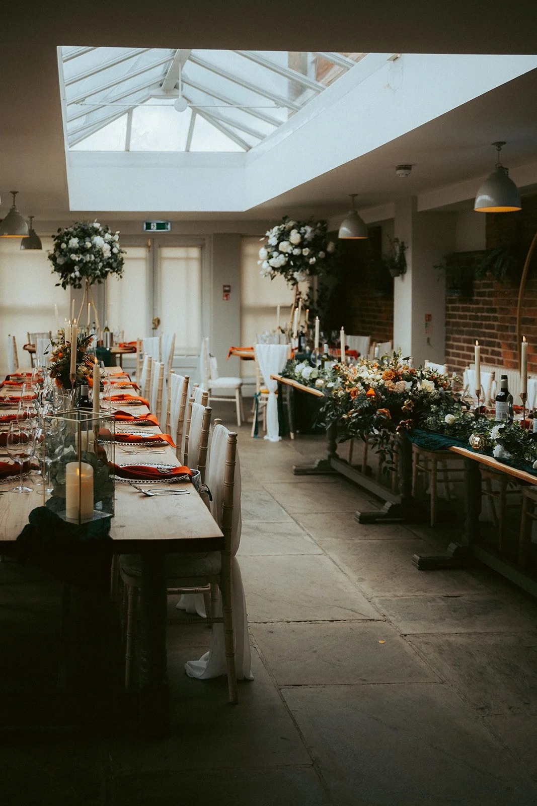 Relaxed boho wedding set up